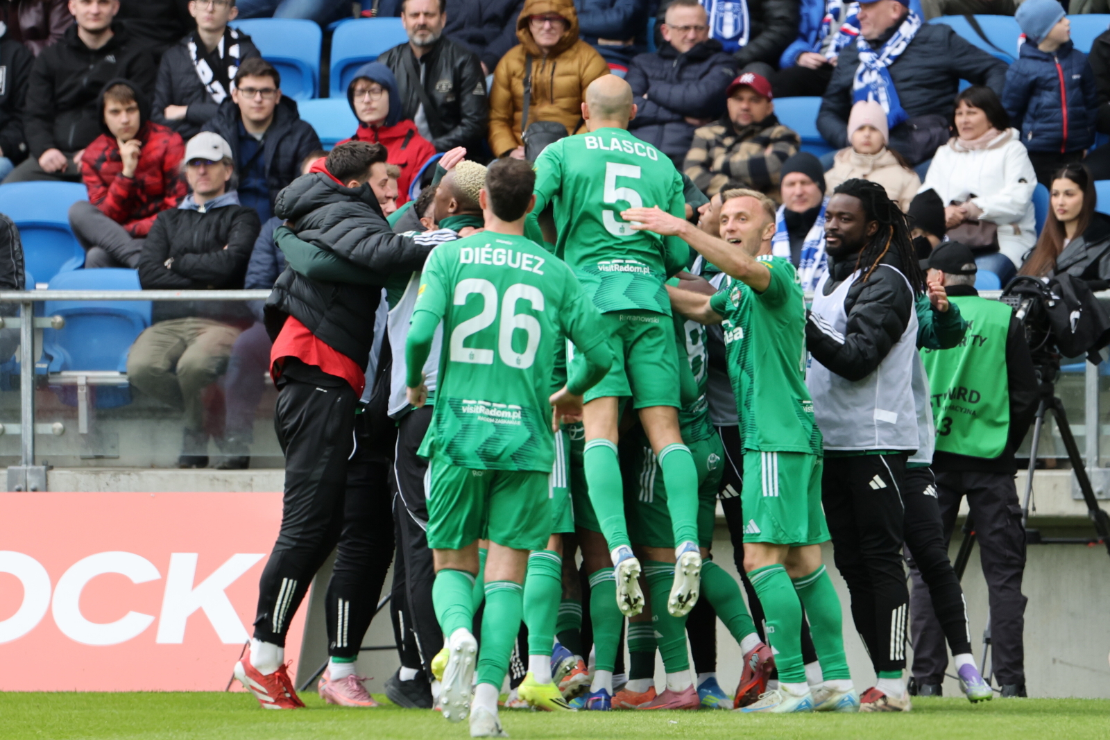 Rezerwowy na wagę złota. Wielki krok Radomiaka w stronę utrzymania