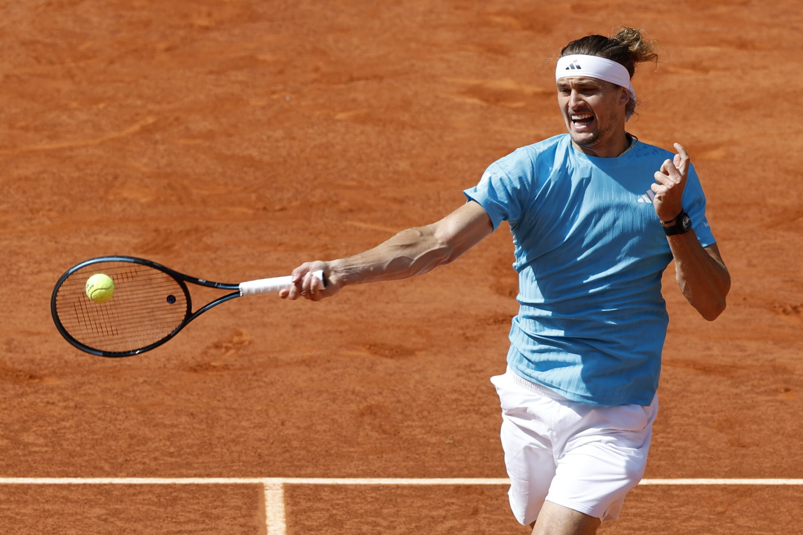 Dwusetowe zwycięstwa faworytów. Koniec snu Paragwajczyka