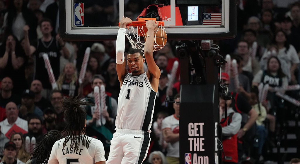 Co za powrót Spurs i Wembanyamy! Prawdziwe play-offy