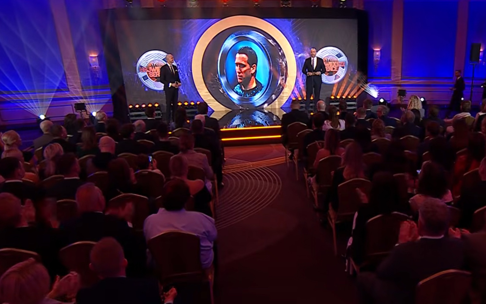 Zostawia Serce na boisku i poza nim. Zieliński nagrodzony za działalność charytatywną