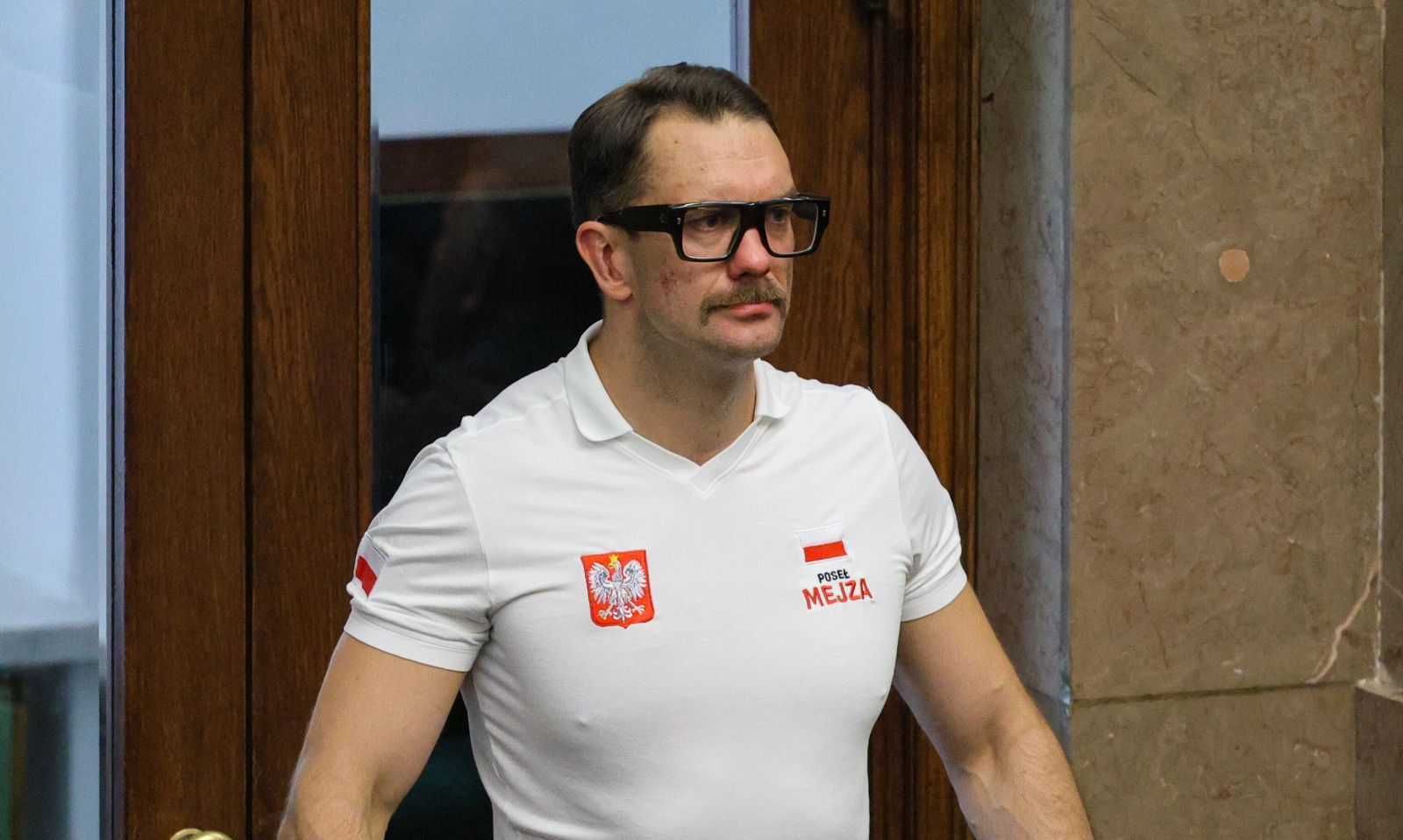 Poseł PiS we freak fightach? "Rozważam"