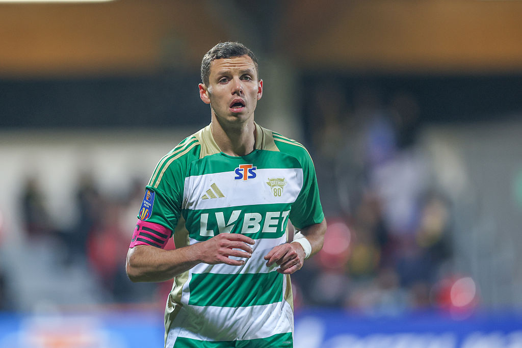 Słynny klub chce piłkarza Lechii Gdańsk