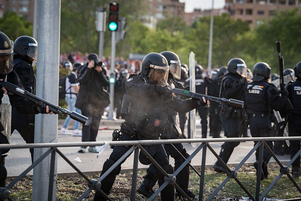 Niebezpiecznie przed półfinałem Ligi Mistrzów. Policja wkroczyła do akcji