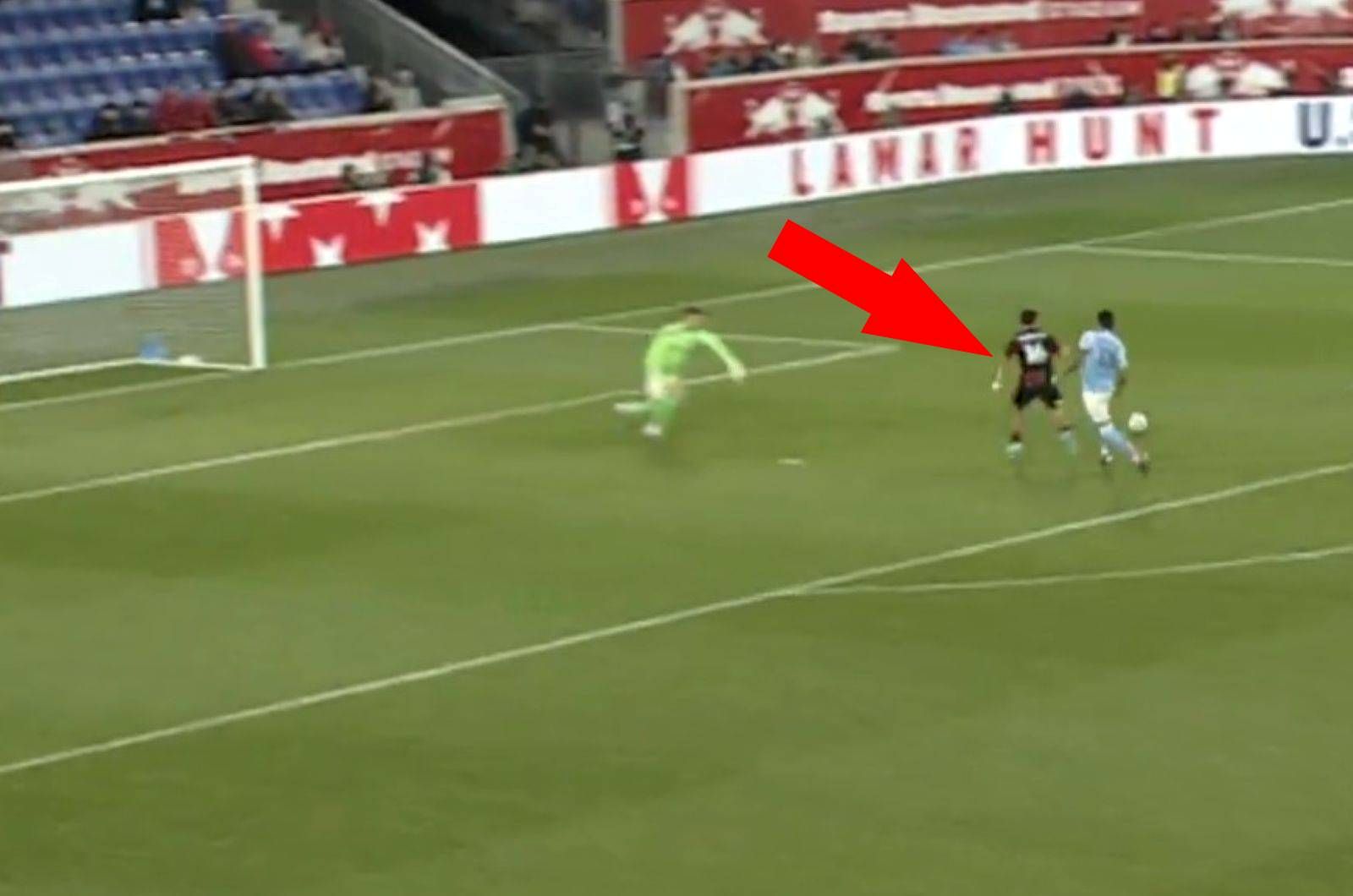 18-latek z polskimi korzeniami zachwyca w USA. Znów trafił do siatki