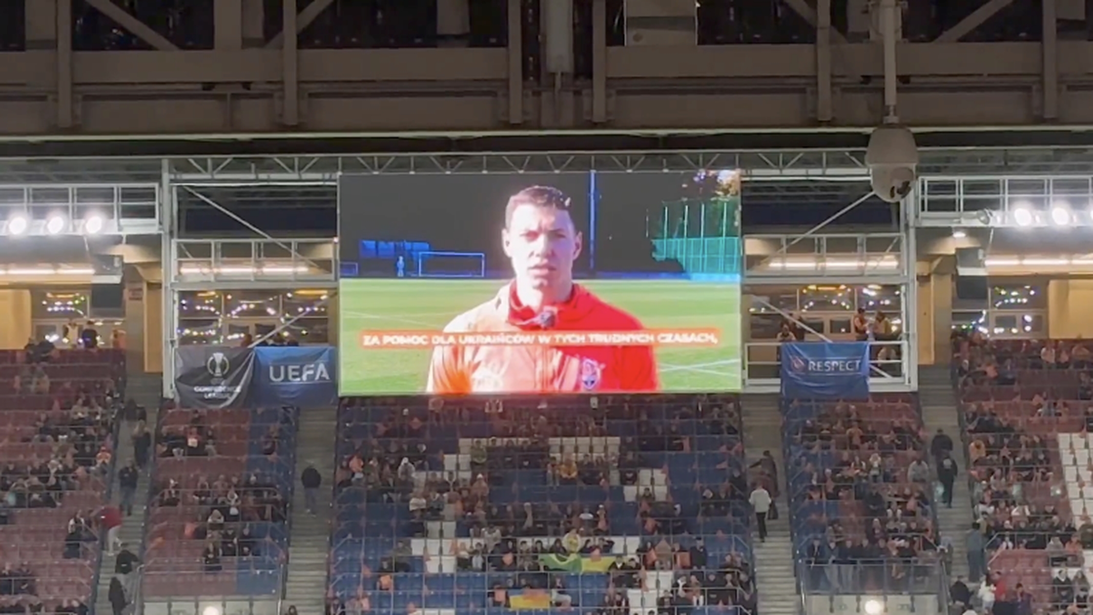 Ukraińcy zwrócili się do Polaków. Taki widok w Krakowie