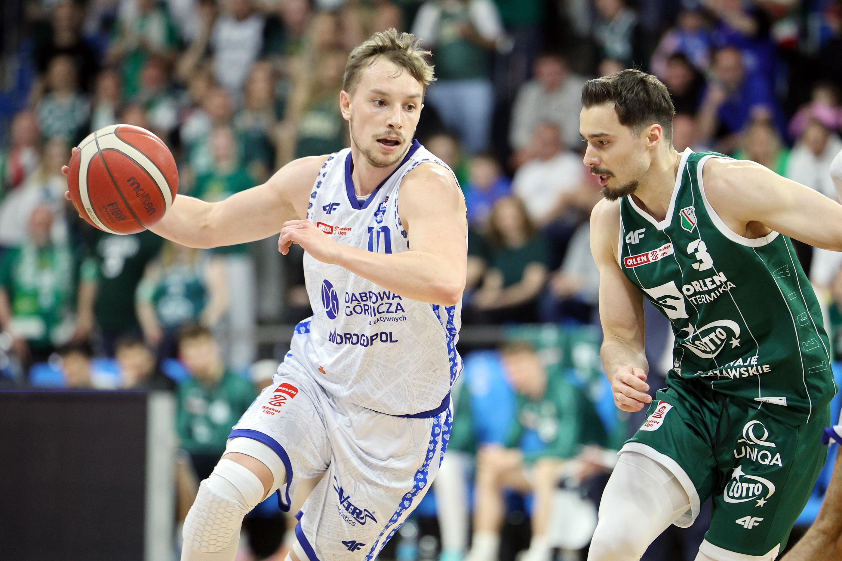 MKS walczy dalej! Kluczowa zbitka Curry'ego