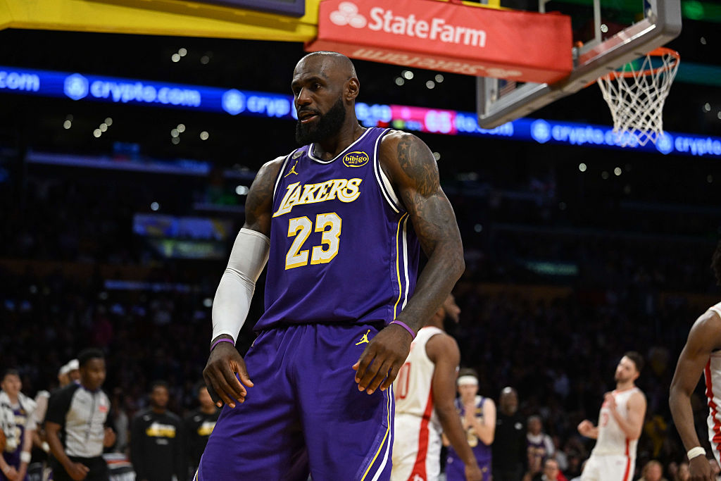Zrobili to! Lakers i LeBron z awansem