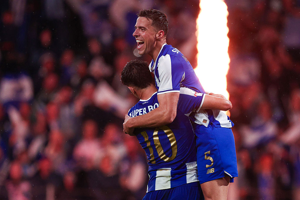 FC Porto świętuje mistrzostwo. Jan Bednarek bohaterem