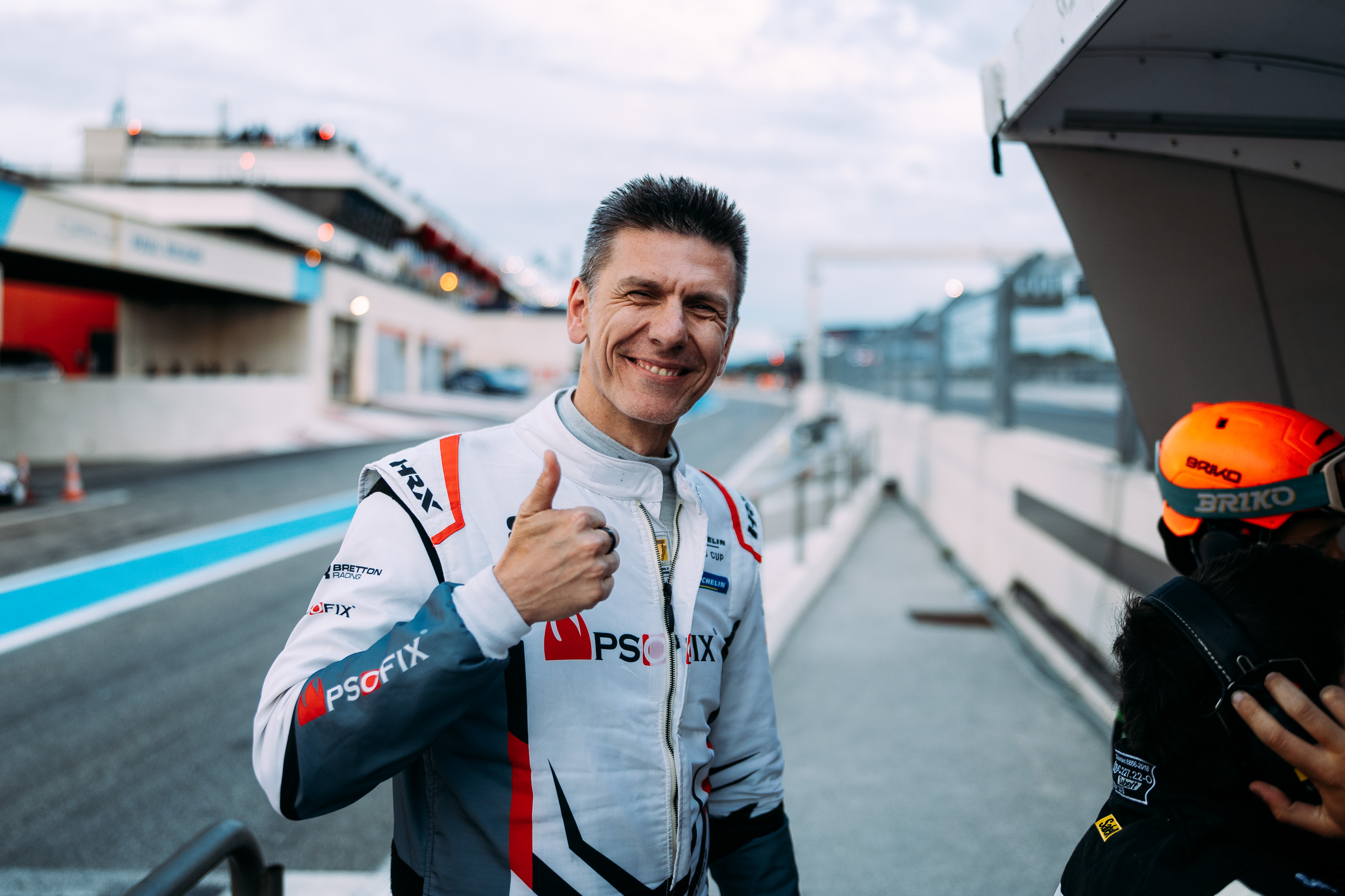 45-letni Polak znów zadziwia w Europie. Tym razem podium we Francji