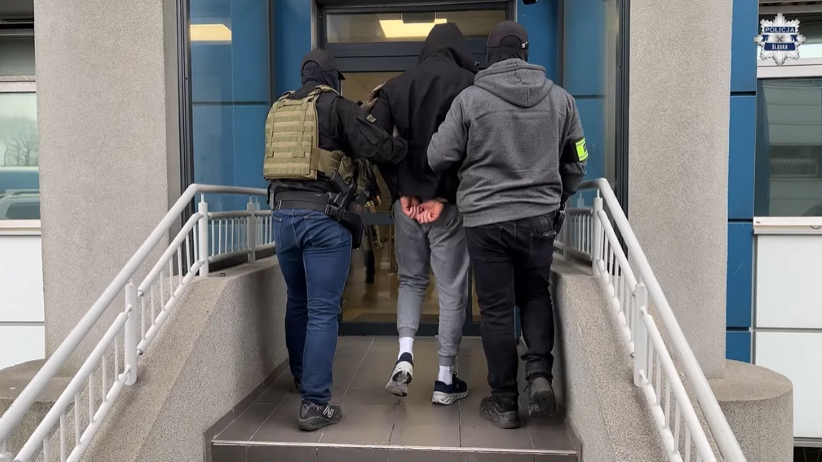 Bójka na autostradzie. Policja po 10 latach zatrzymała podejrzanych