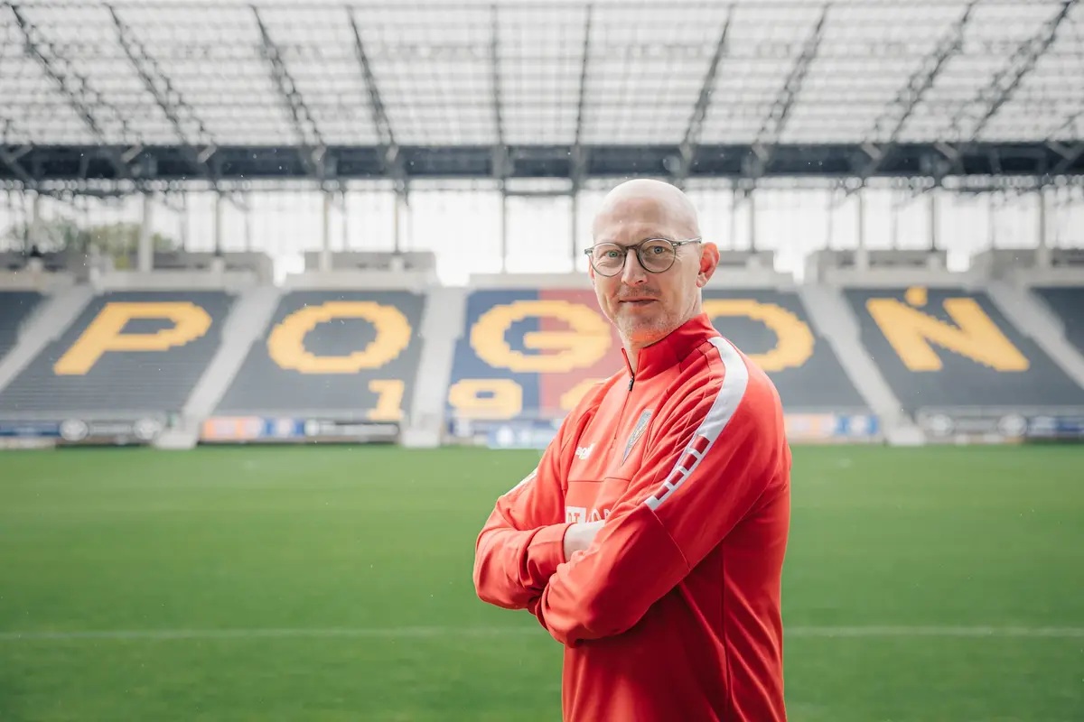 Trener Pogoni Szczecin tworzy sztab na kolejny sezon