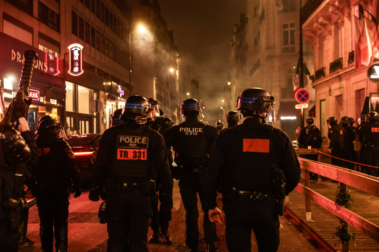 Zamieszki po awansie PSG. Gaz łzawiący i ranni w Paryżu