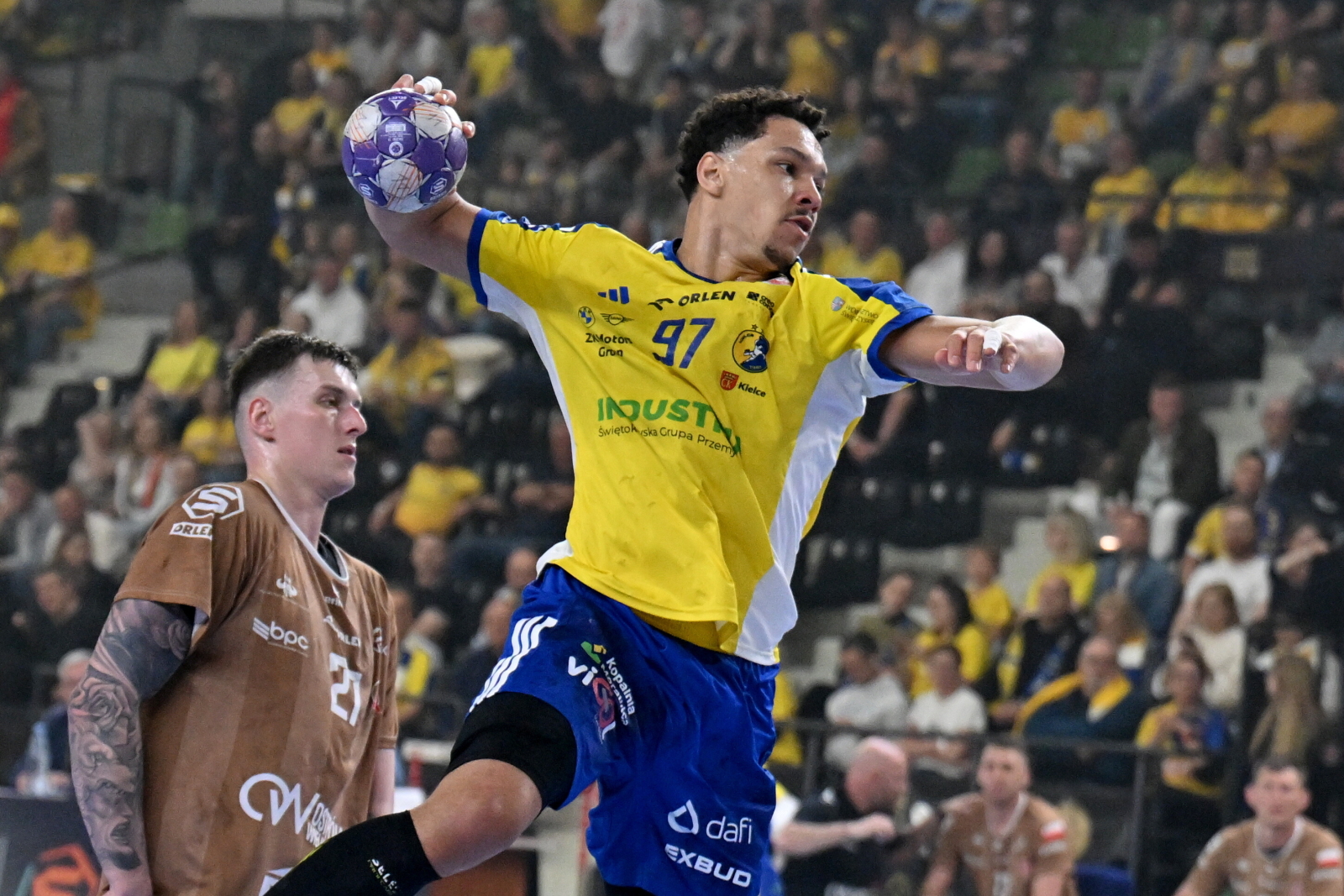 Niespodzianki nie było. Industria zagra w finale