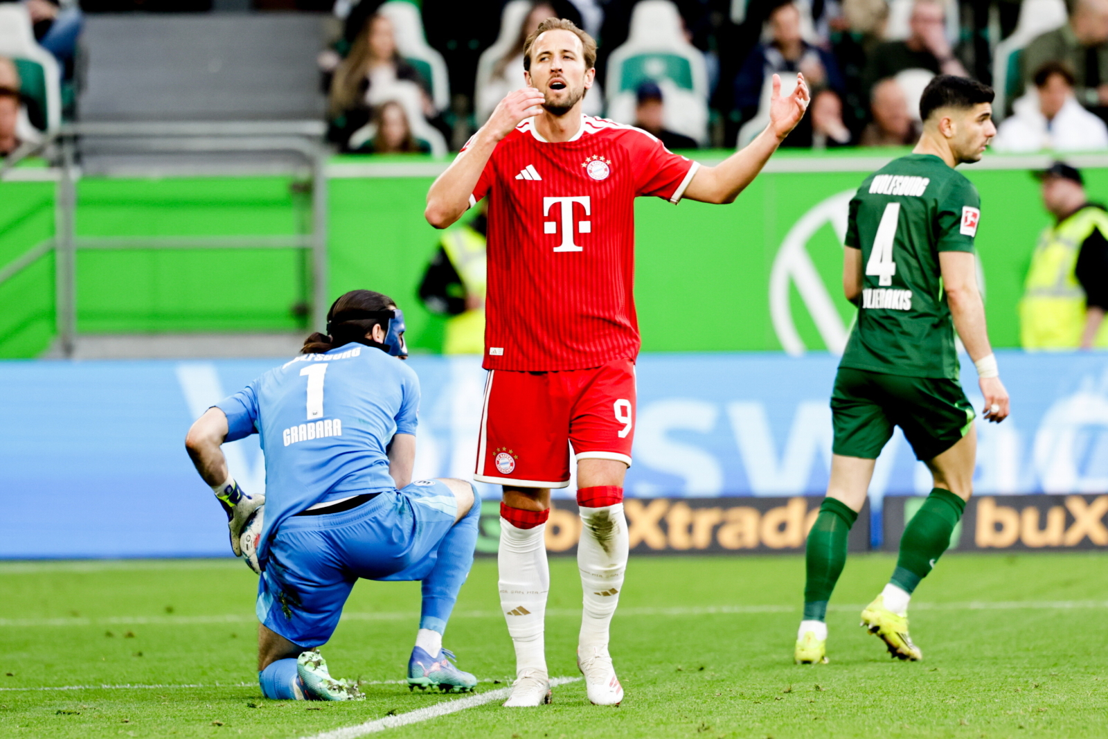 Grabara dzielnie odpierał ataki Bayernu. Przełom w 56. minucie