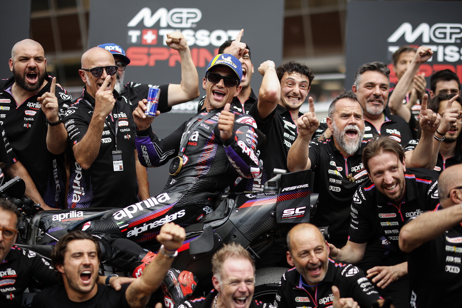 Sprint MotoGP dla Jorge Martina. Zawody w Le Mans pod znakiem wypadku mistrza świata