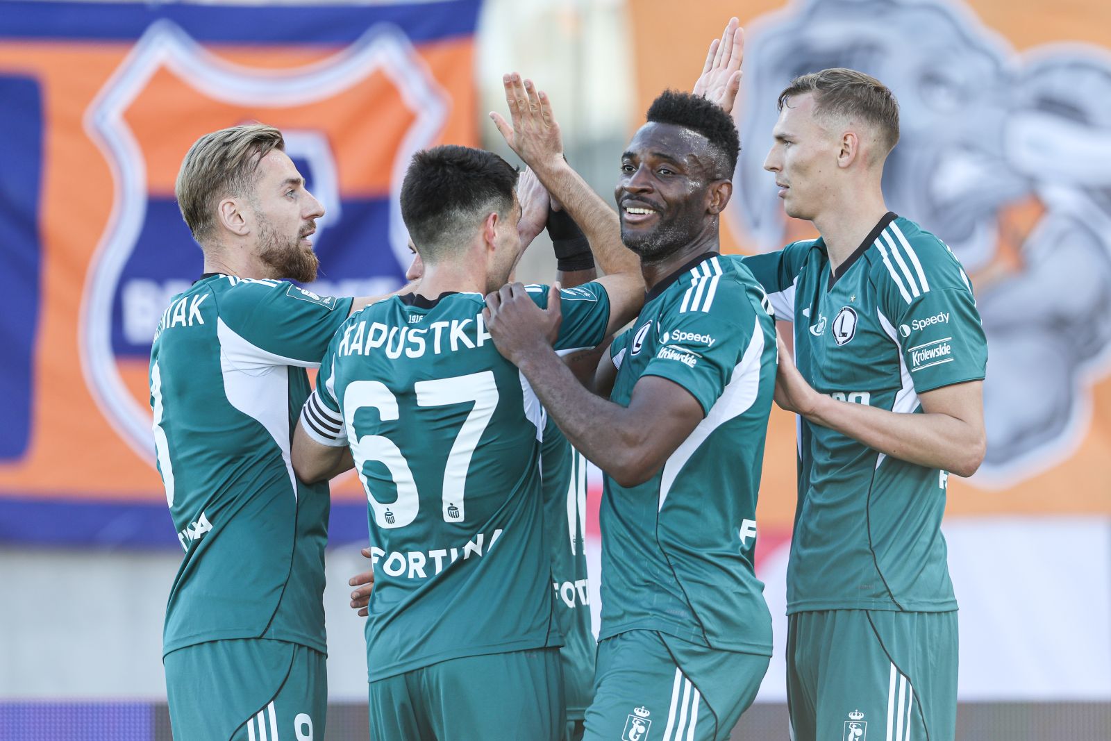 Oficjalnie. Legia już nie spadnie