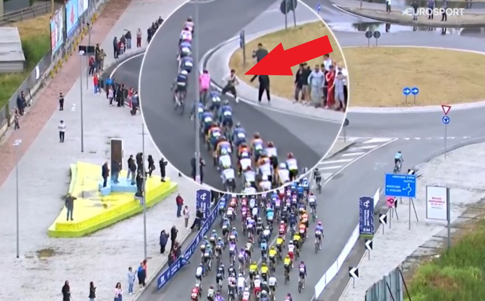 Skandaliczne sceny na Giro d'Italia. Kolarz nie wytrzymał i odepchnął fana
