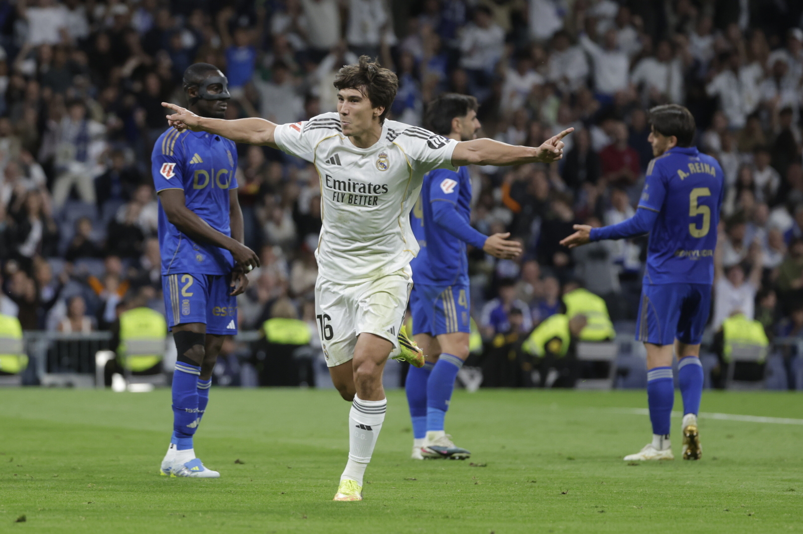 Wyważony Real Madryt. Mbappe wygwizdany