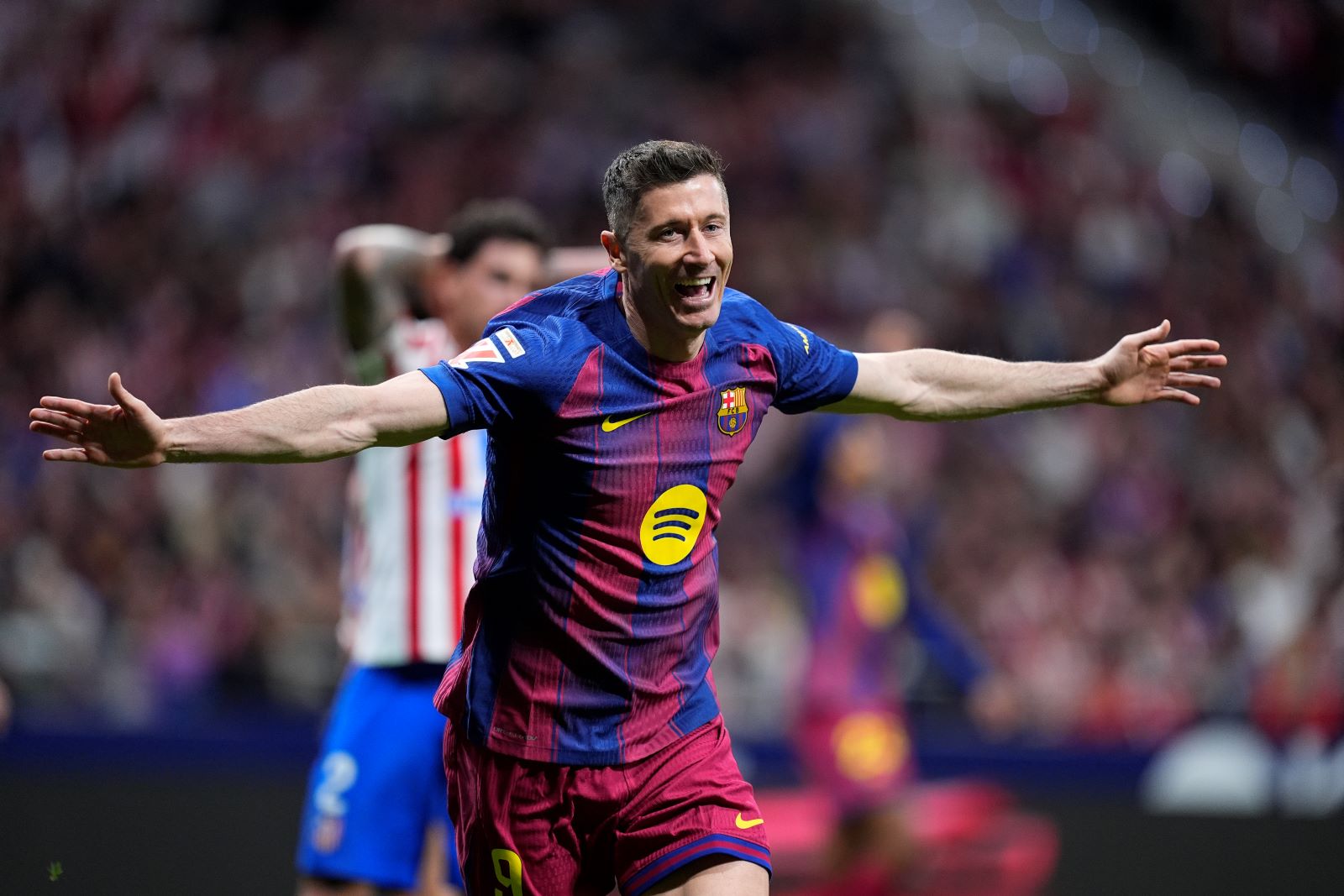 Pożegnał się z Barceloną. To tam może zagrać teraz Lewandowski