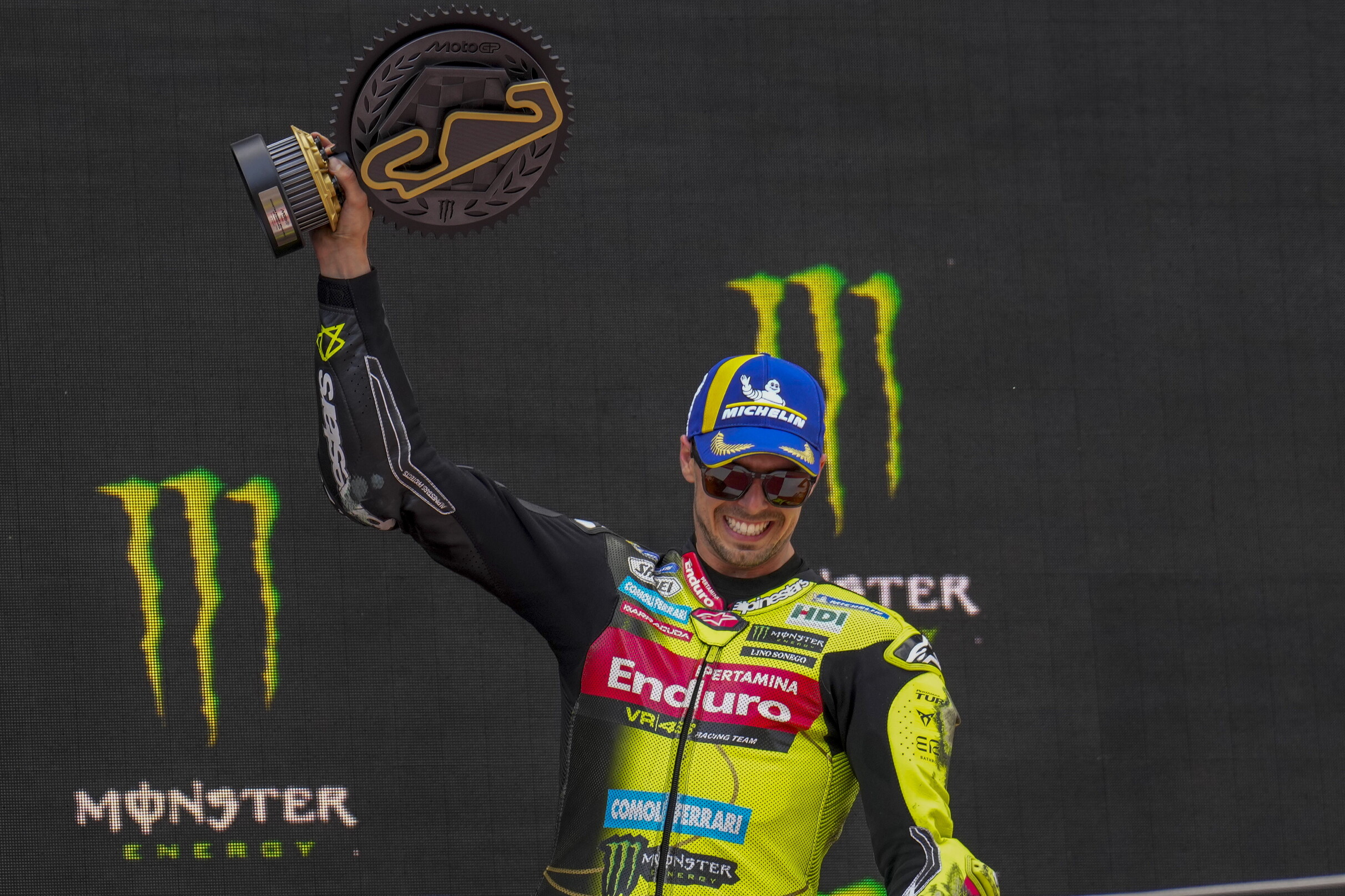 Szalone sceny w MotoGP. Kilka upadków i mnóstwo kontrowersji w GP Katalonii