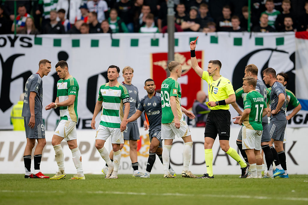Lechia poważnie osłabiona w Niecieczy. Zwycięstwo daje jej utrzymanie