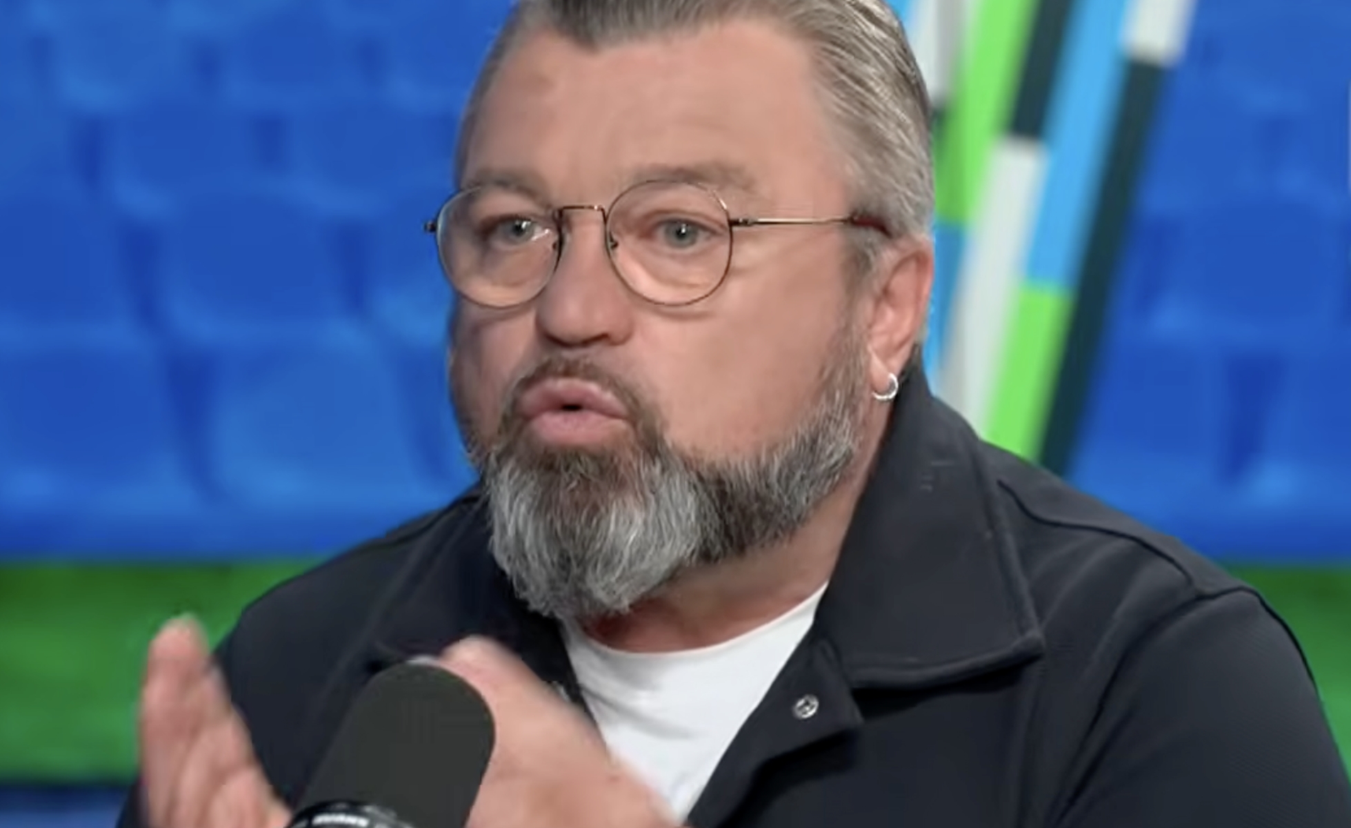 Zgoli brodę i przefarbuje się na barwy Legii. Oto warunek
