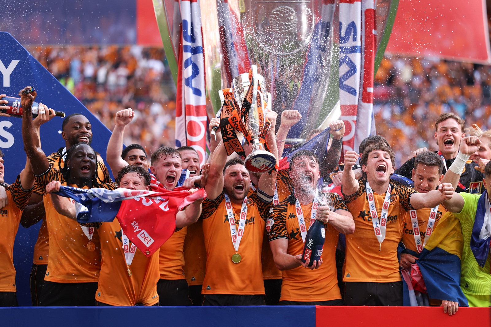 Czyste szaleństwo na Wembley. Bramka w 95. minucie na wagę awansu do Premier League