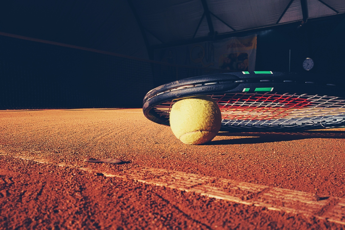 Bonusy STS: 267 + 660 zł za zwycięstwo Linette z Ostapenko w Roland Garros