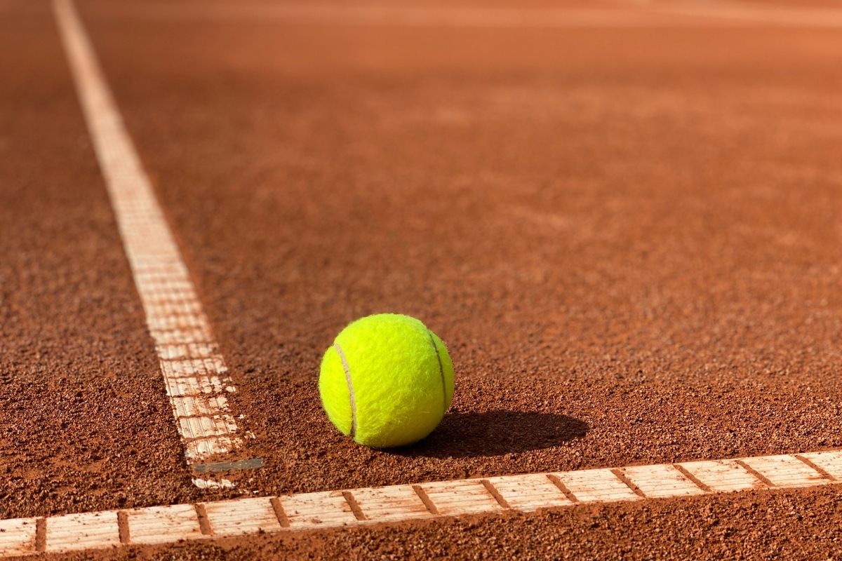 Mega bonusy za wygraną Świątek w 2. rundzie Roland Garros | kod promocyjny STS
