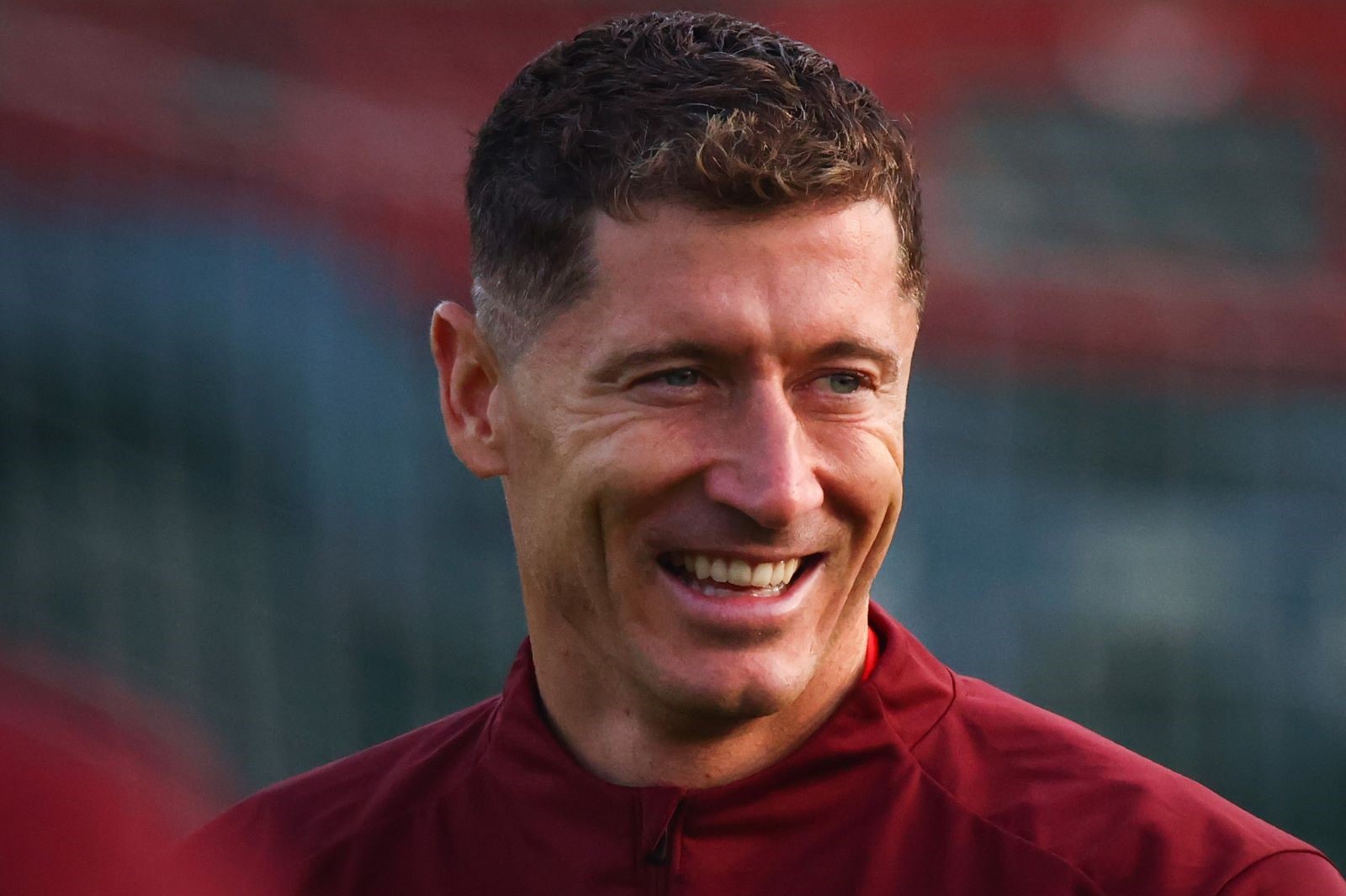 Robert Lewandowski twarzą kampanii banku. Miał w nim pierwsze konto