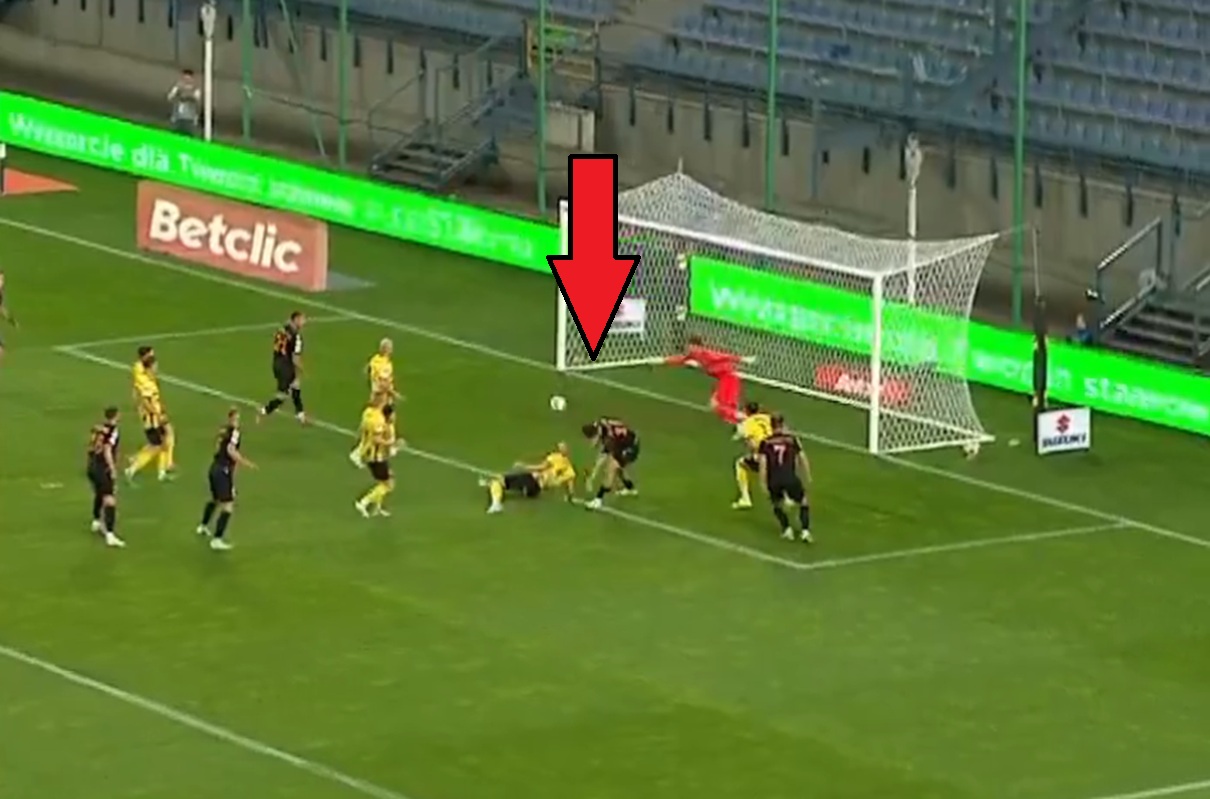 Tak się walczy o Ekstraklasę. Jest pierwsza bramka w finale barażu
