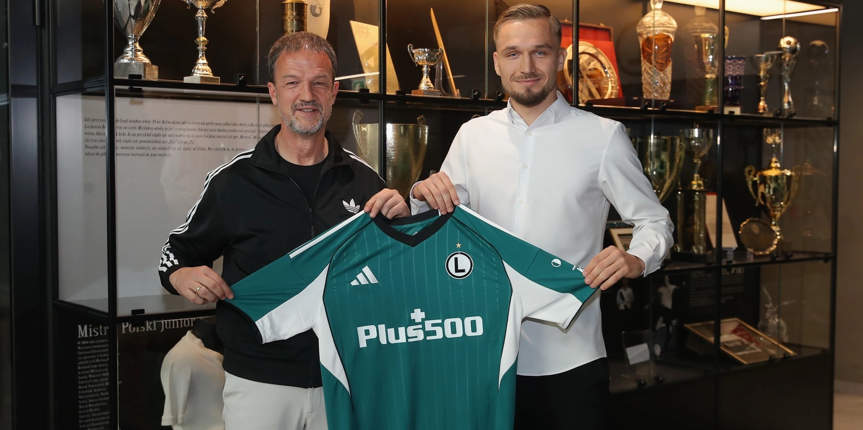 Wszystko jasne. Legia Warszawa ogłosiła trzeci transfer