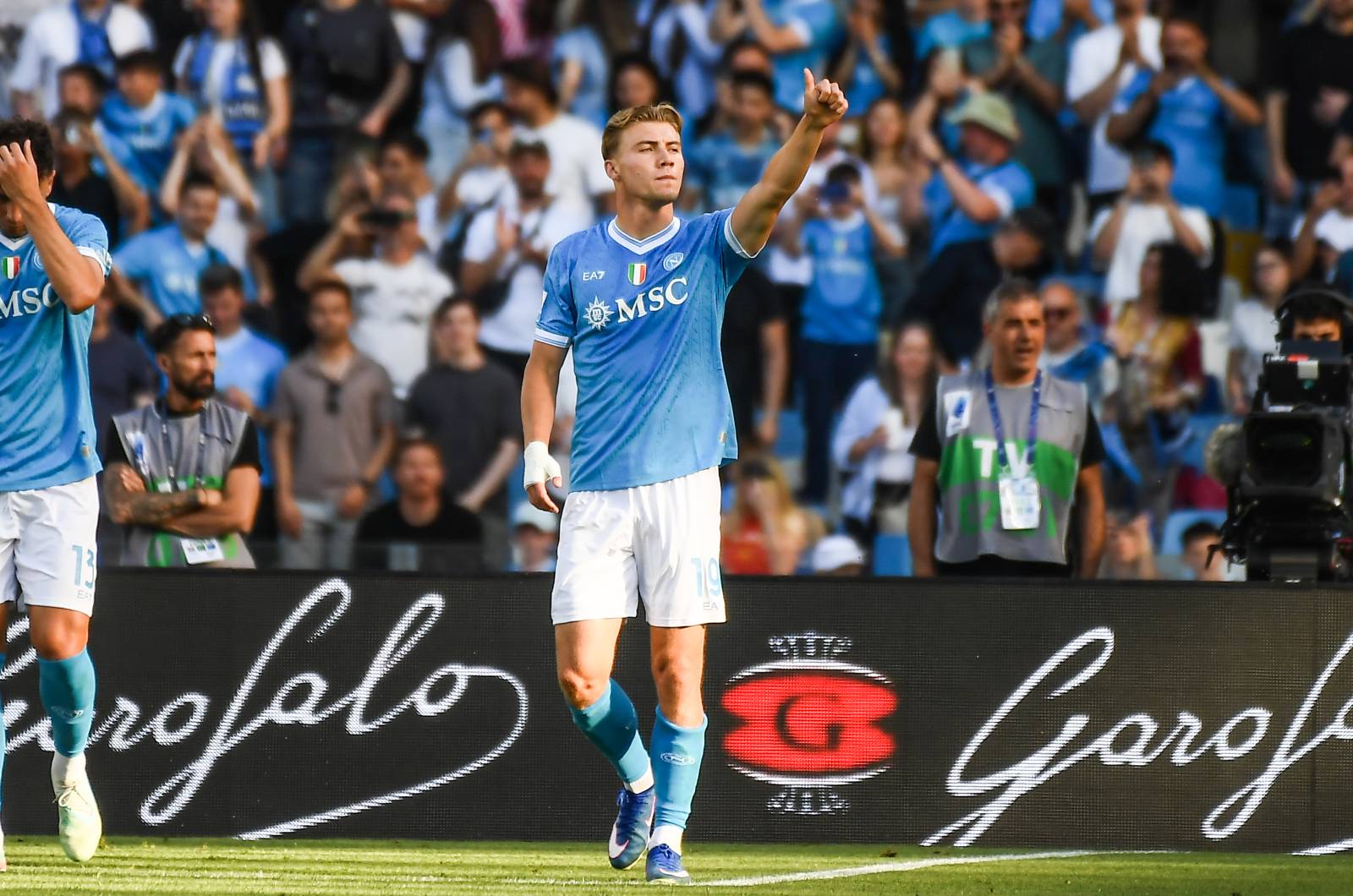 Z Manchesteru do Napoli. Transfer napastnika potwierdzony