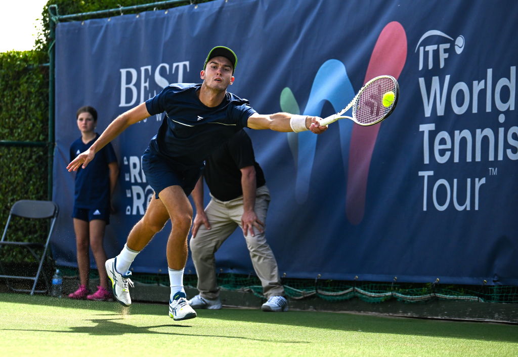 Filip Pieczonka wrócił do gry po skandalu w Roland Garros. Od razu zacięte starcie