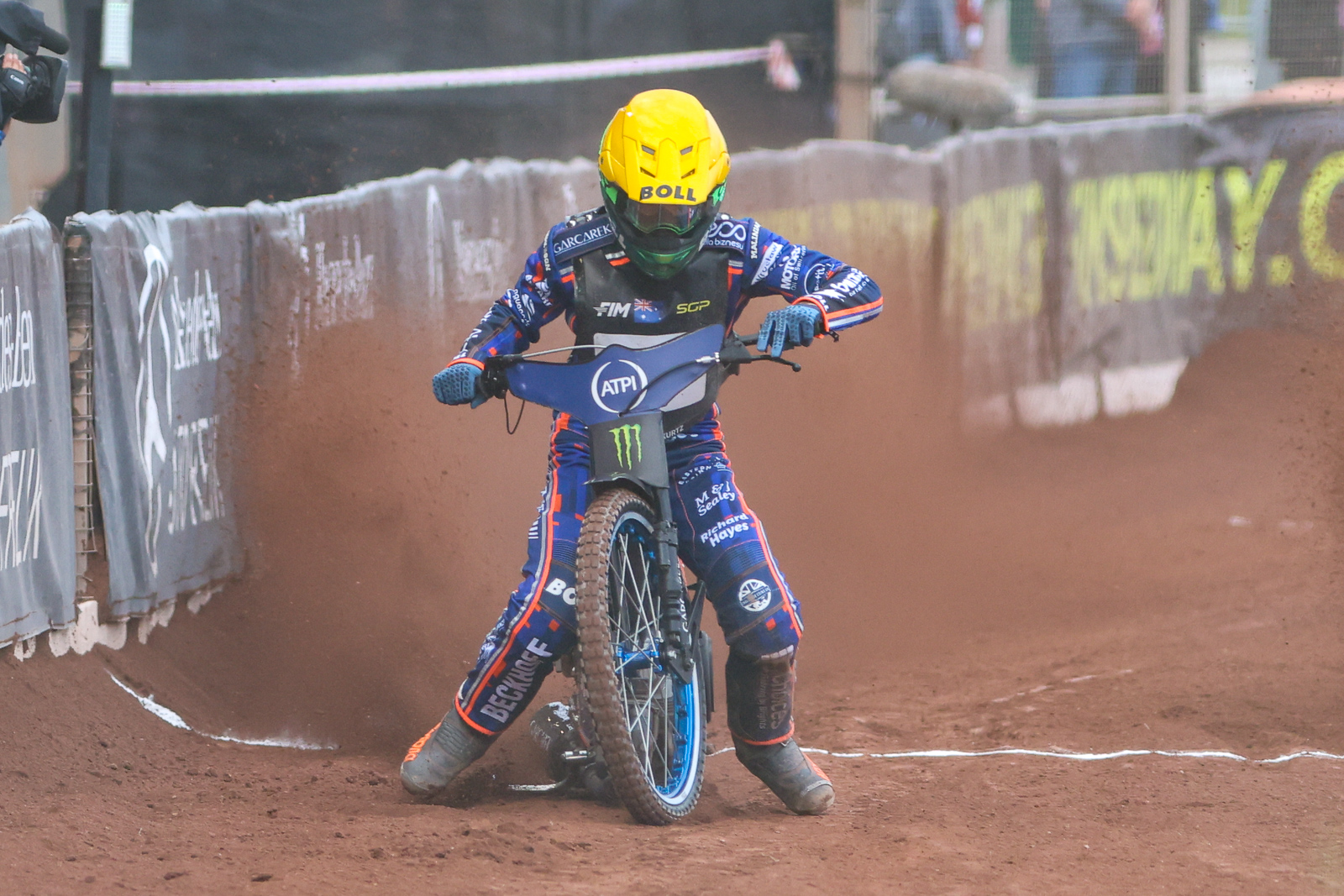 Żużel. Święto speedwaya na Grand Prix we Wrocławiu. Odwróciły się role Kurtza i Zmarzlika
