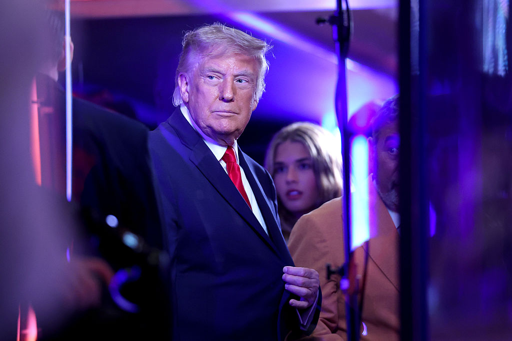 Trump appeared at an NBA game. That was the reaction