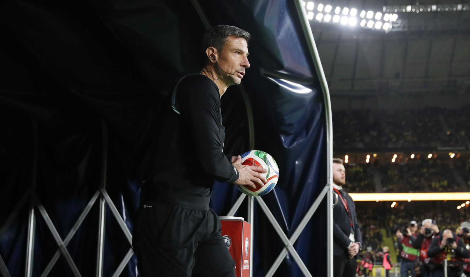 FIFA podjęła decyzję. Vincić poprowadzi hitowy mecz
