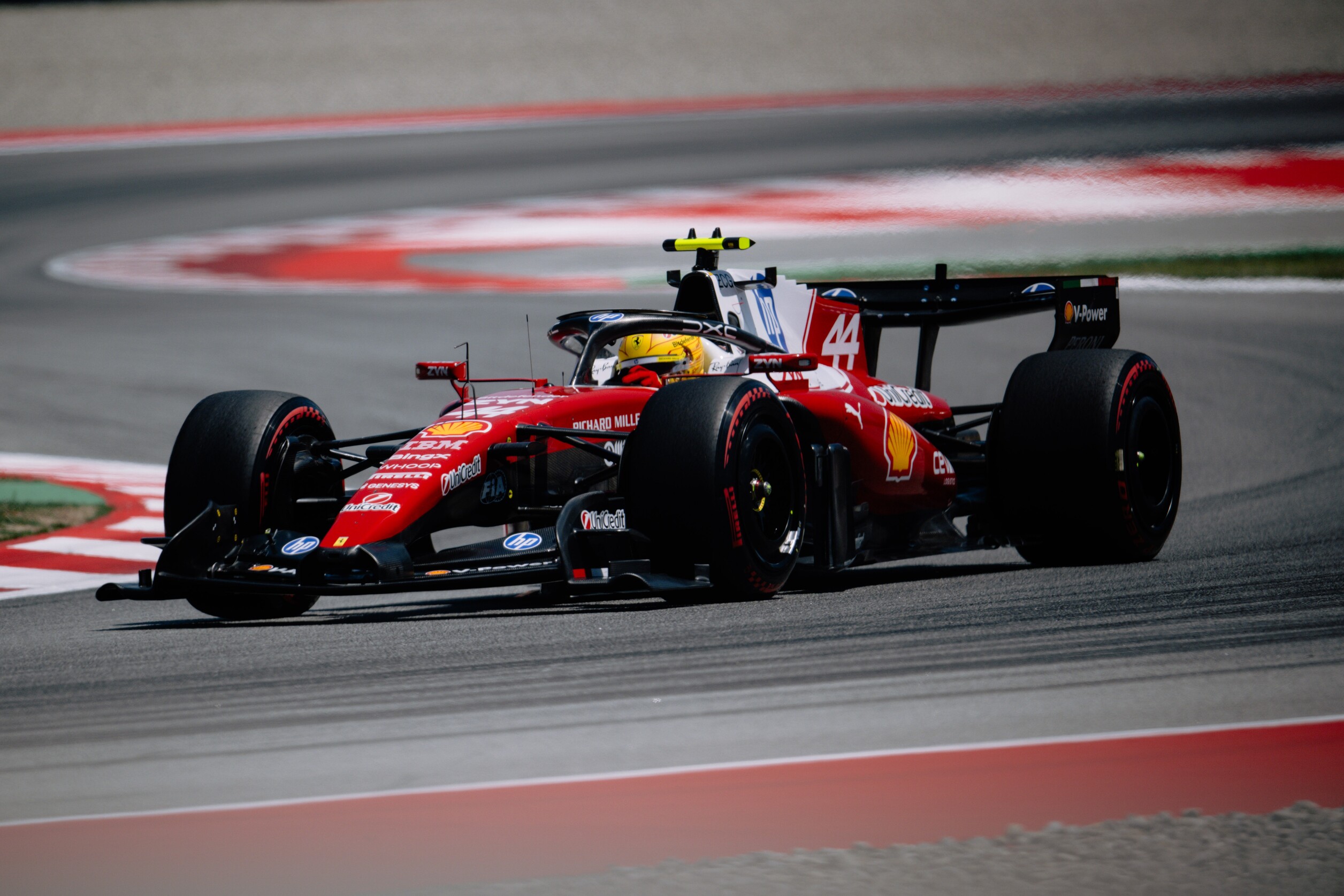 Niebywałe, co zrobił Hamilton w F1. Dramat młodej gwiazdy Mercedesa