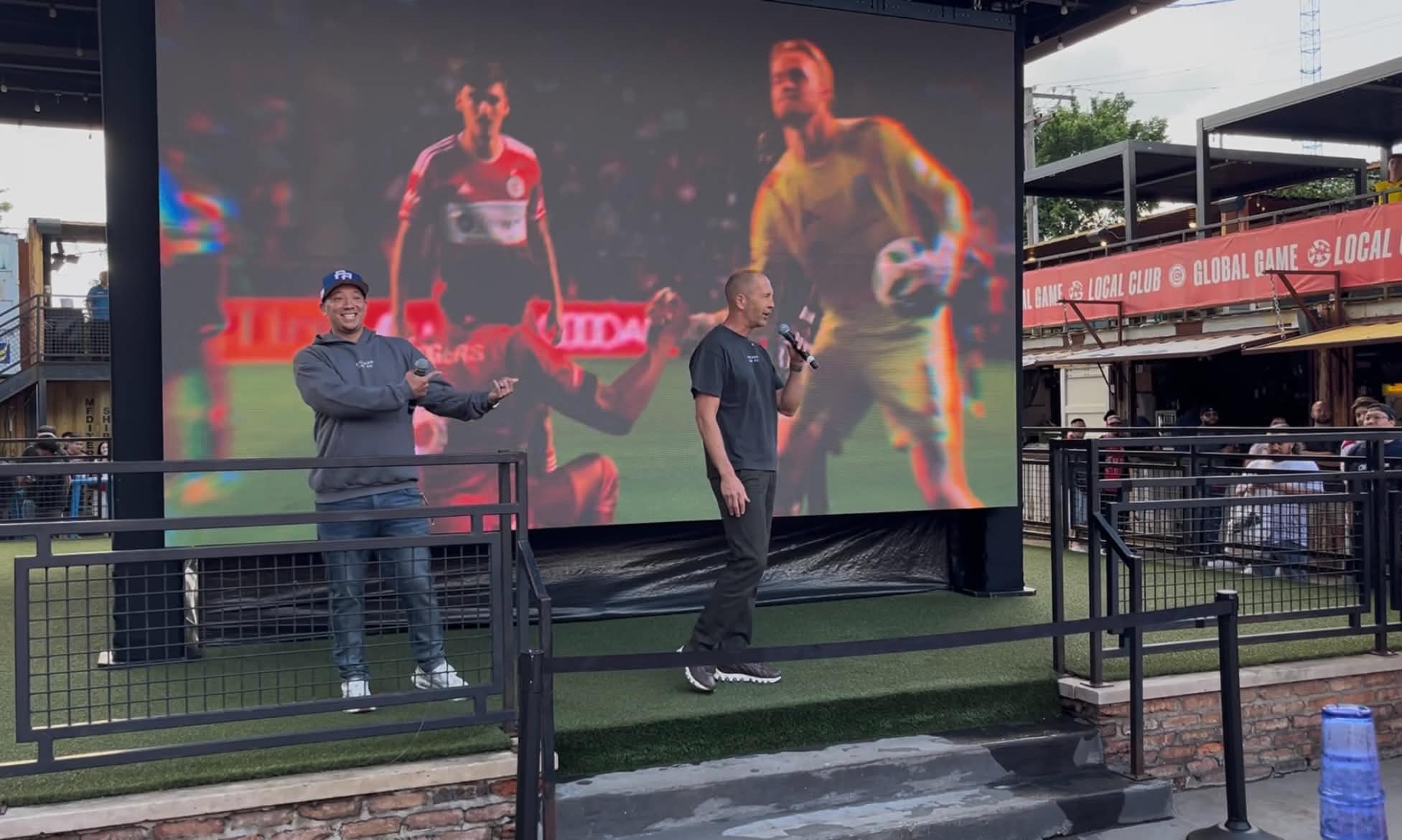 Ta przemowa rozgrzała kibiców. Trener Chicago Fire mówił o Robercie Lewandowskim