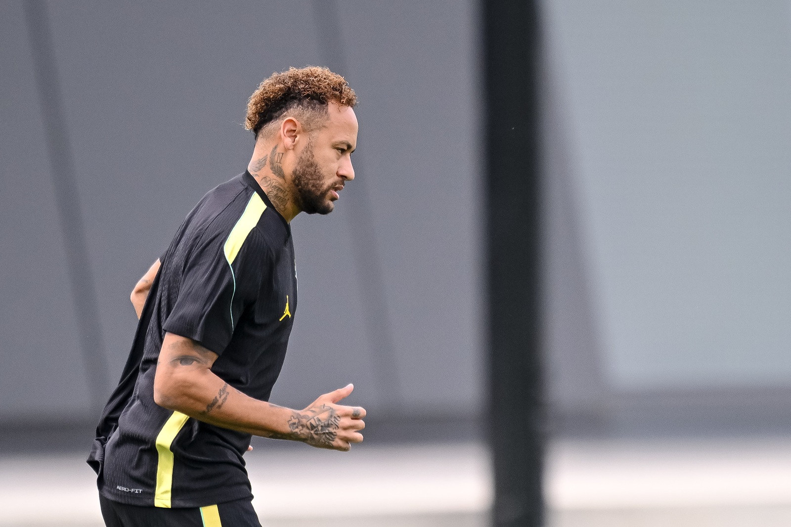 Neymar odezwał się w trakcie meczu. Wiadomo, co robił