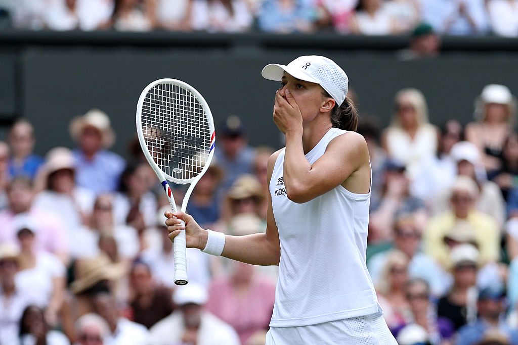 Sobota ze Świątek na korcie centralnym. Sprawdź plan dnia na Wimbledonie
