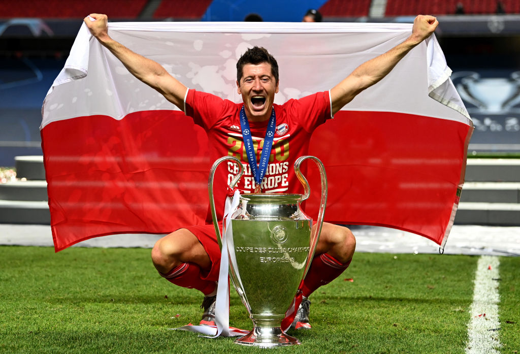 Lewandowski mógł trafić do Manchesteru United. Interweniował były premier Polski