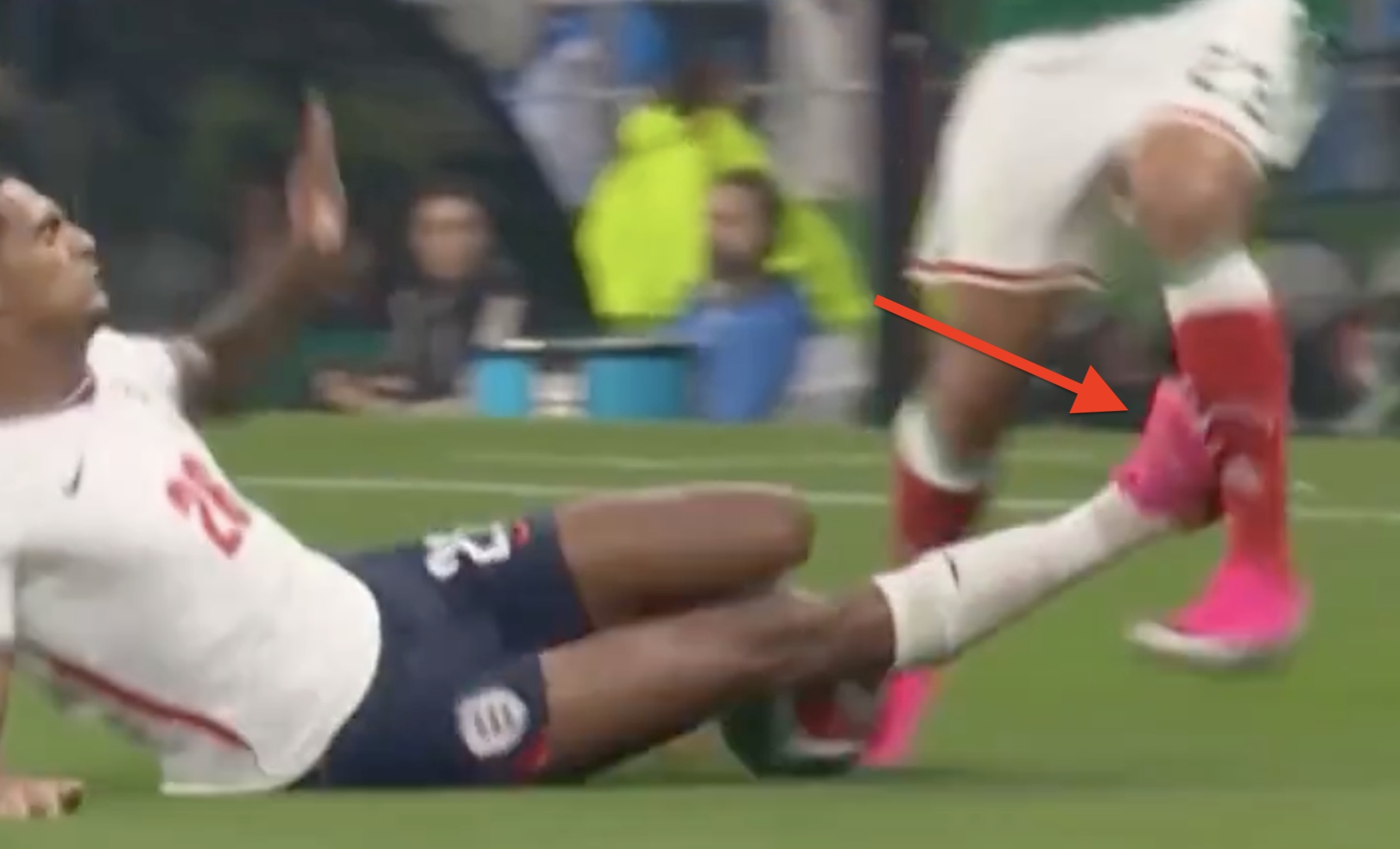 Quansah red card and two penalties in Mexico vs England last-16 second half
