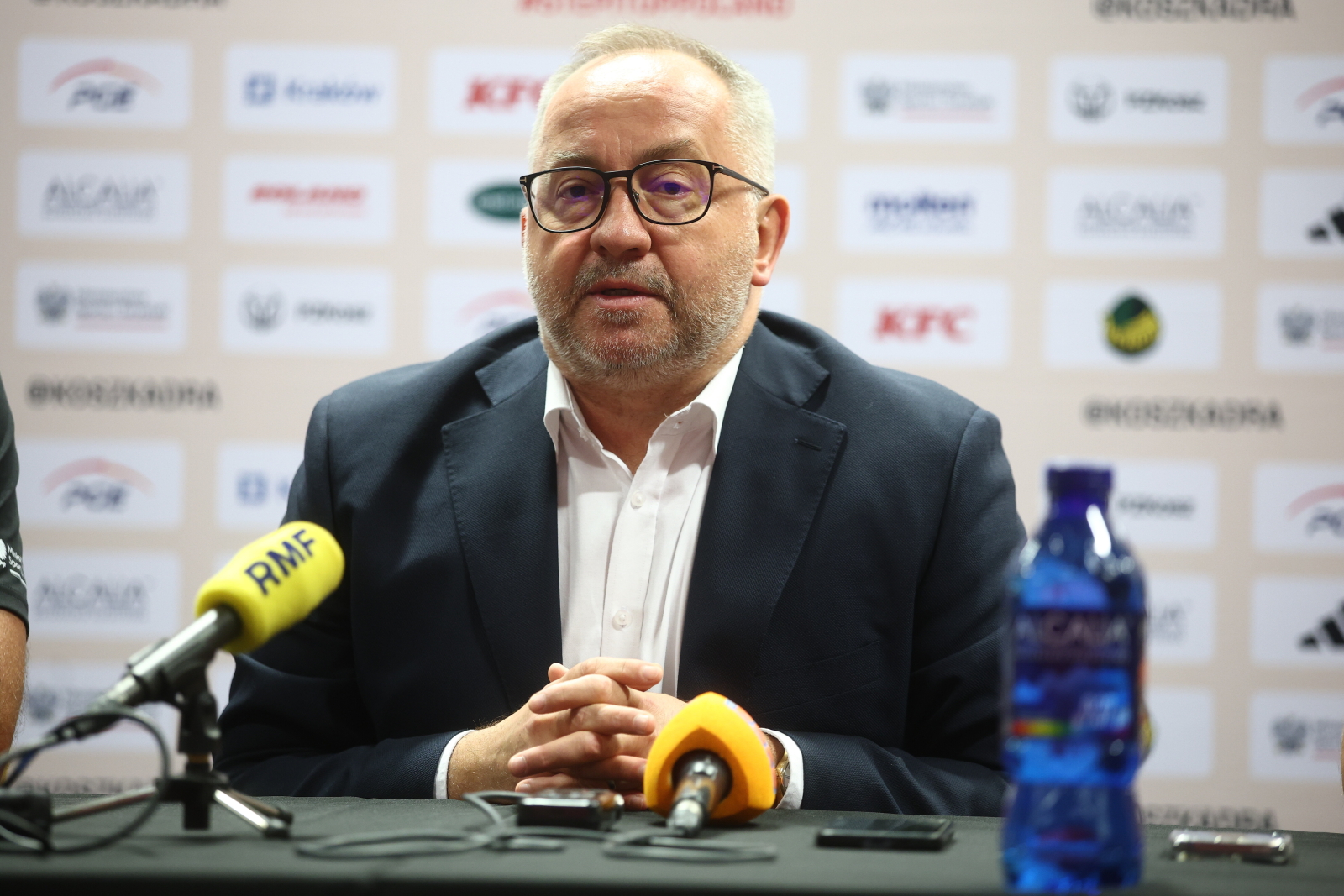 Igor Milicić przez cały czas trenerem reprezentacji Polski. Prezes PZKosz komentuje