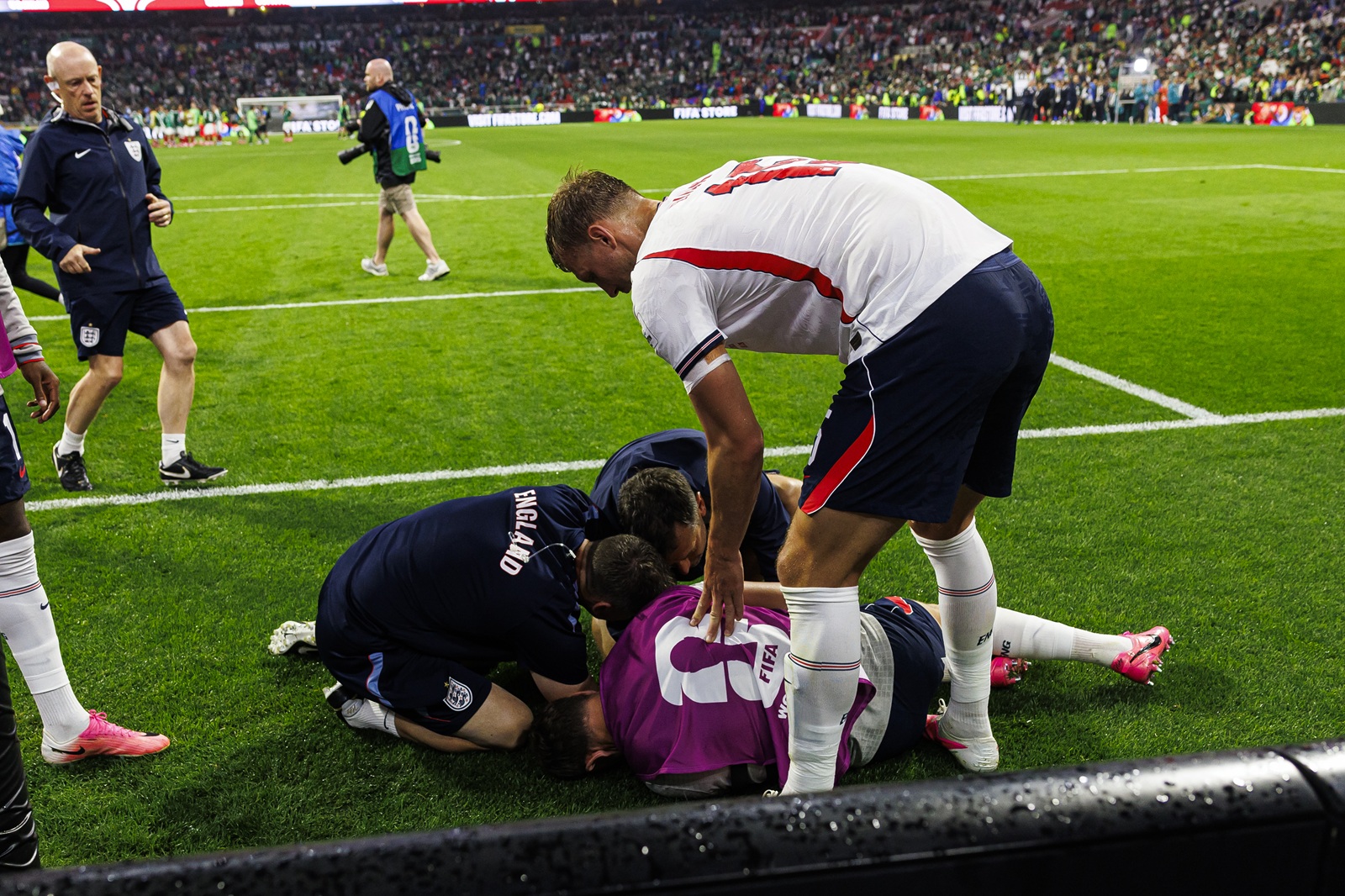 Jordan Henderson injured while celebrating — to miss rest of tournament