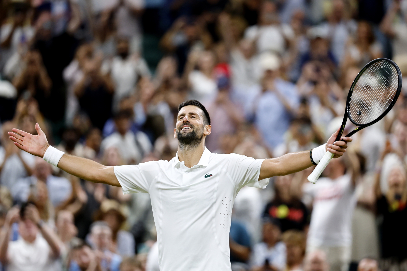 Djokovic Beats Auger-Aliassime After 5h 15min to Reach Wimbledon 2026 Semi-Final
