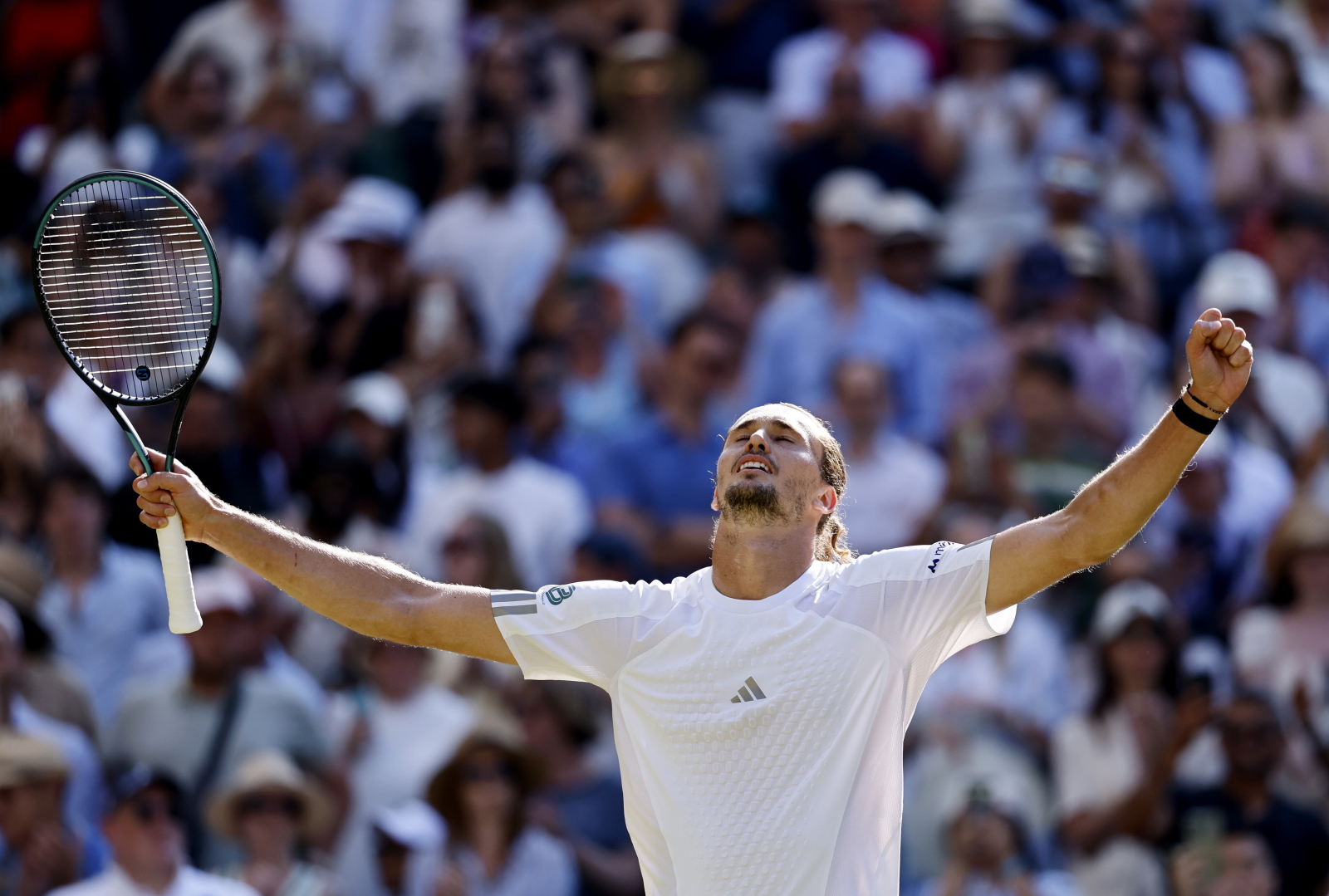 Alexander Zverev w mistrzowskim stylu. Niemiec awansował do pierwszego półfinału Wimbledonu