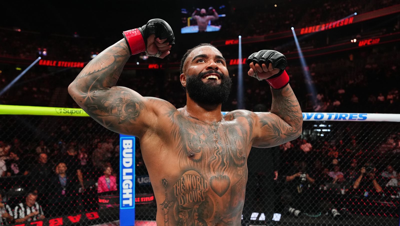 Mocny debiut mistrza olimpijskiego w UFC