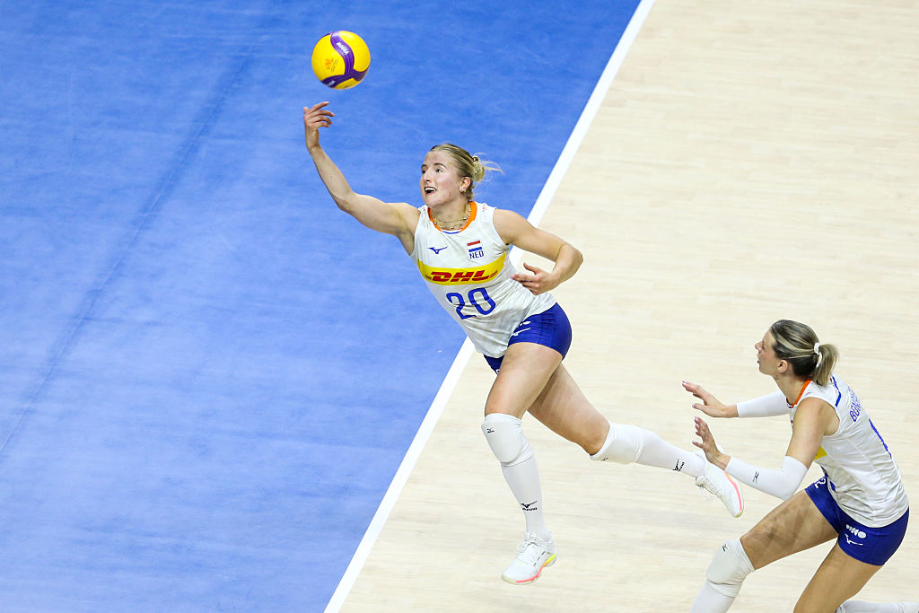 Netherlands lose to Serbia; Japan finish above Poland in VNL