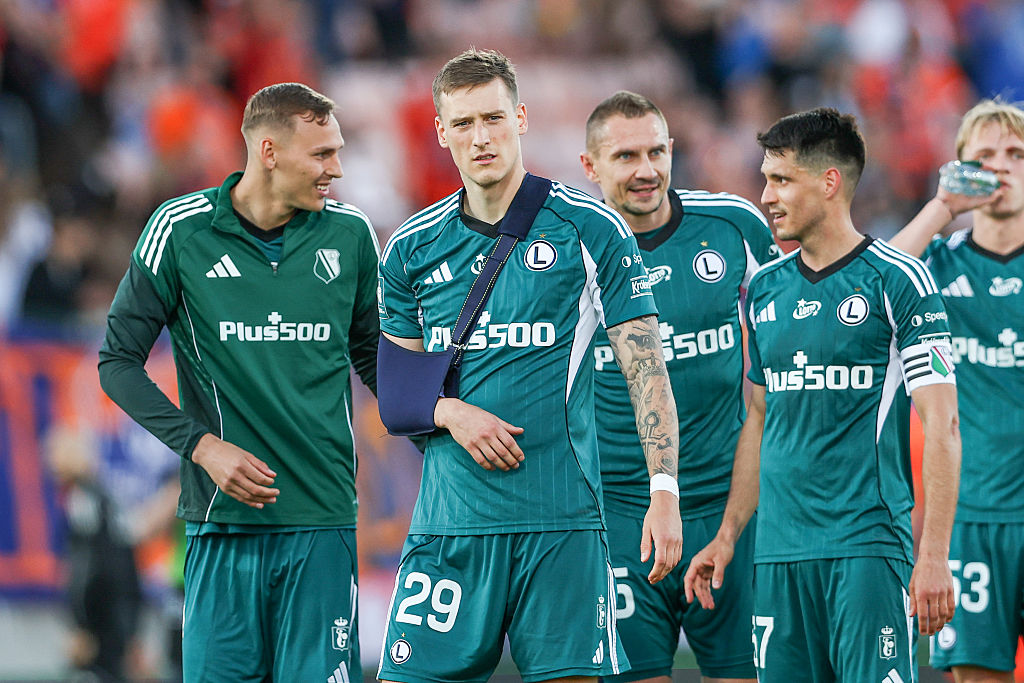 Legia Warsaw reject offer for Rafał Adamski